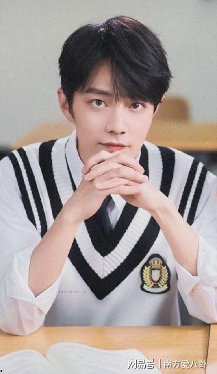 肖战真实学生爆料视频,揭秘校园生活点滴 第3张 肖战真实学生爆料视频,揭秘校园生活点滴 第3张